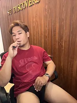 Snapshot of Titanryu chatting on 06.23.26 Titanryu online show from 06.23.26