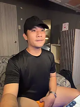 Snapshot of Titanryu chatting on 07.01.26 Titanryu online show from 07.01.26