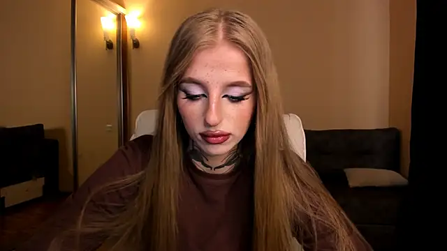 Snapshot of harley_kimm chatting on 04.30.26 harley kimm online show from 04.30.26