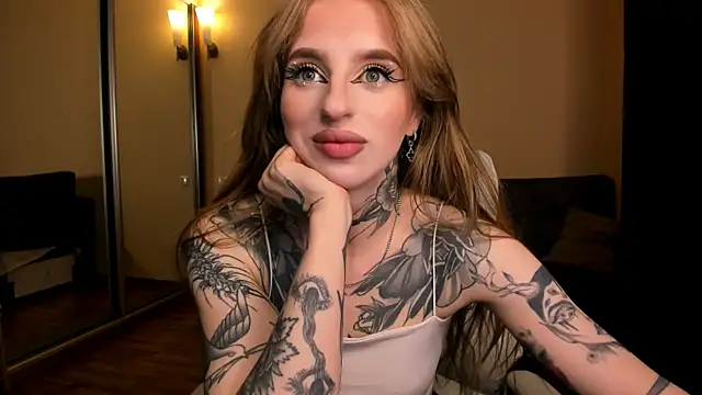 Snapshot of harley_kimm chatting on 05.22.26 harley kimm online show from 05.22.26