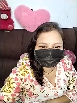 Snapshot of Hoty_bhabii chatting on 08.05.26 Hoty bhabii online show from 08.05.26