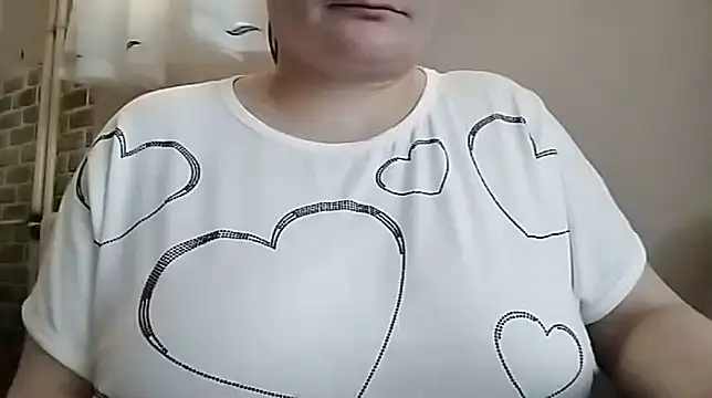 Snapshot of Bonnie_Jade chatting on 04.15.26 Bonnie Jade online show from 04.15.26