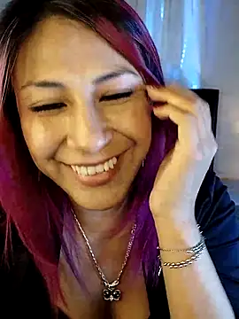 Snapshot of tatianabelli chatting on 04.23.26 tatianabelli online show from 04.23.26