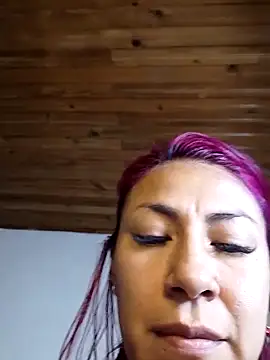 Snapshot of tatianabelli chatting on 06.07.26 tatianabelli online show from 06.07.26