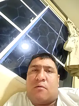 Snapshot of luis20212 chatting on 03.29.26 luis20212 online show from 03.29.26