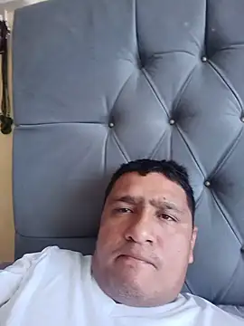 Snapshot of luis20212 chatting on 06.23.26 luis20212 online show from 06.23.26