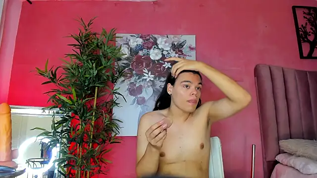 LexyNova  online show from 04.25.26