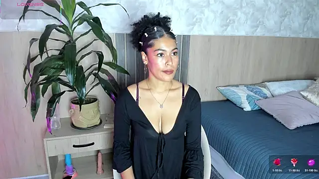 Snapshot of baddie_delaylaa chatting on 04.04.26 baddie delaylaa online show from 04.04.26