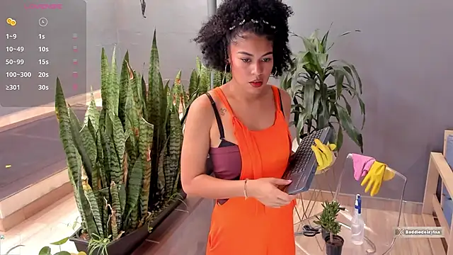 Snapshot of baddie_delaylaa chatting on 04.22.26 baddie delaylaa online show from 04.22.26