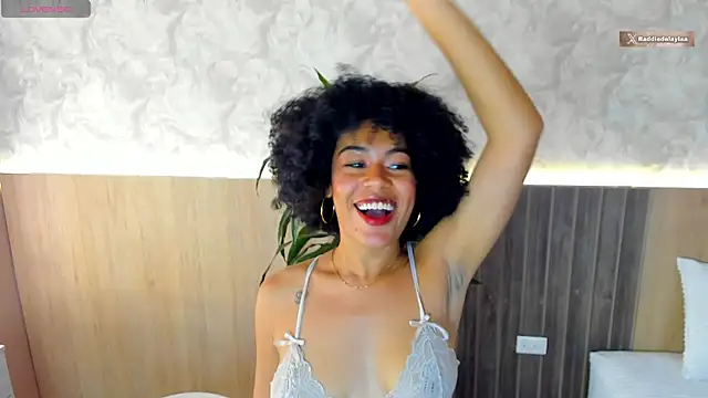 Snapshot of baddie_delaylaa chatting on 04.27.26 baddie delaylaa online show from 04.27.26