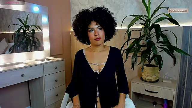 Snapshot of baddie_delaylaa chatting on 05.06.26 baddie delaylaa online show from 05.06.26