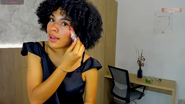 Snapshot of baddie_delaylaa chatting on 05.07.26 baddie delaylaa online show from 05.07.26