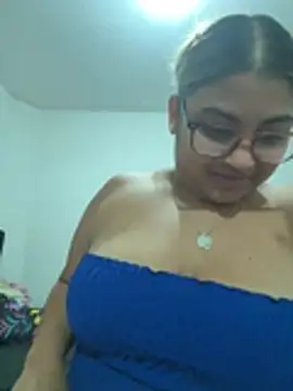 C1N09 online show from 06.25.26