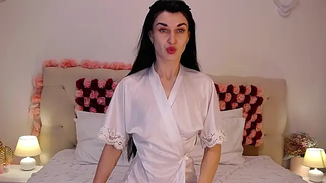 Snapshot of AriannaCruise chatting on 04.16.26 AriannaCruise online show from 04.16.26