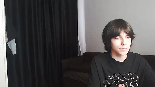 Snapshot of mason_silver chatting on 04.11.26 mason silver online show from 04.11.26