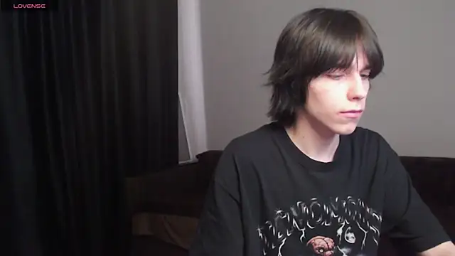 Snapshot of mason_silver chatting on 04.15.26 mason silver online show from 04.15.26