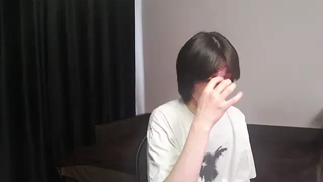 Snapshot of mason_silver chatting on 04.22.26 mason silver online show from 04.22.26