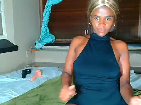 CaramelCandyxx online show from 04.28.26