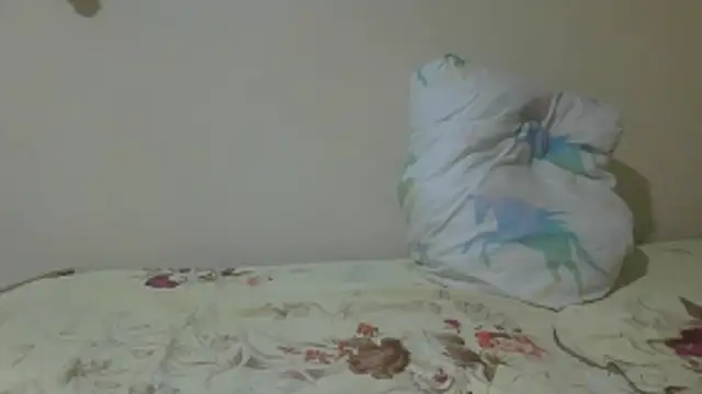 Snapshot of BabyWethu12 chatting on 04.15.26 BabyWethu12 online show from 04.15.26