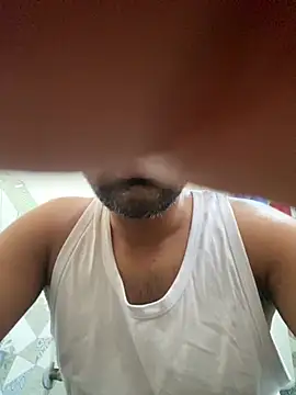 9inchesHire online show from 04.16.26