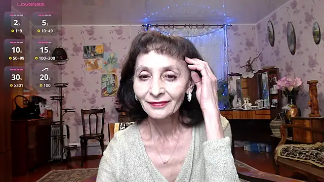 Snapshot of Shooting-Star- chatting on 04.24.26 Shooting-Star- online show from 04.24.26