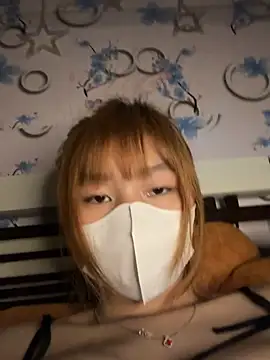 Snapshot of -Amee- chatting on 03.29.26 -Amee- online show from 03.29.26