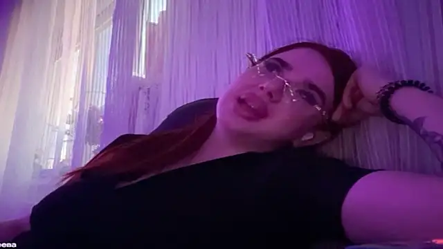 Viola Mendez online show from 03.31.26