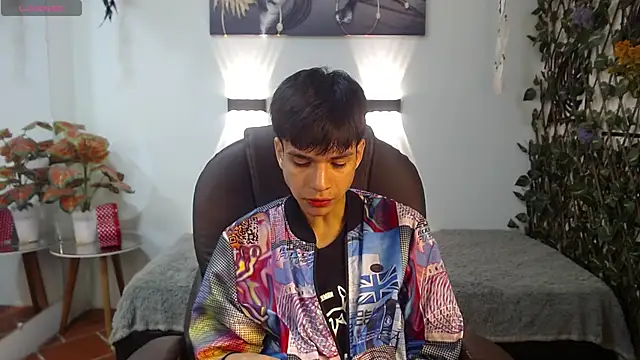 Snapshot of maxim_rod chatting on 05.22.26 maxim rod online show from 05.22.26