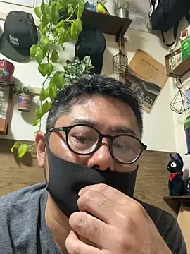 Snapshot of RYUICHI_1919 chatting on 05.31.26 RYUICHI 1919 online show from 05.31.26