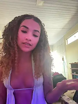 Snapshot of Marianapaiv chatting on 06.10.26 Marianapaiv online show from 06.10.26