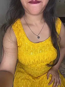 HOTTY ALIA1 online show from 04.04.26