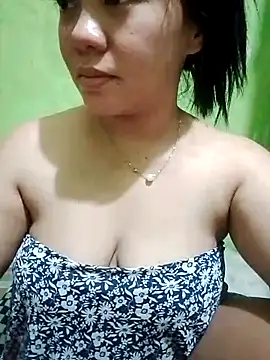 Snapshot of sweety_honey27 chatting on 04.11.26 sweety honey27 online show from 04.11.26
