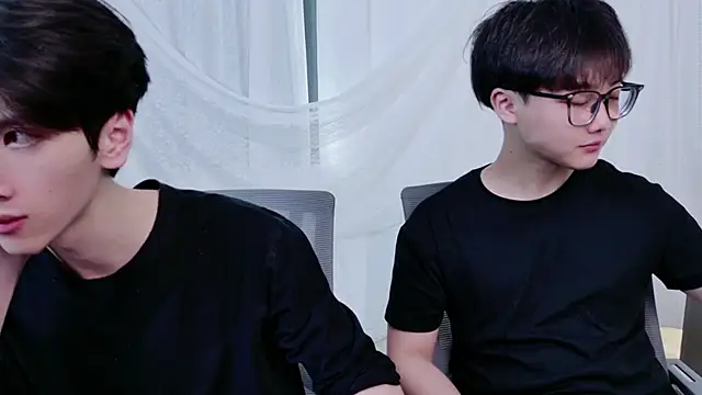 Snapshot of Dkcolo chatting on 06.02.26 Dkcolo online show from 06.02.26