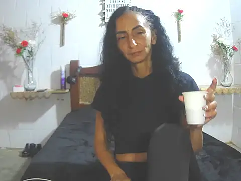 Snapshot of SamanttaLopez chatting on 05.08.26 SamanttaLopez online show from 05.08.26