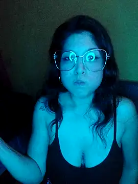 Snapshot of Steffanny2026 chatting on 04.15.26 Steffanny2026 online show from 04.15.26