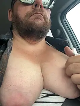 Snapshot of hugemanbreasts chatting on 05.22.26 hugemanbreasts online show from 05.22.26