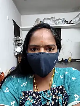 Snapshot of Tamil_Sangeetha chatting on 04.10.26 Tamil Sangeetha online show from 04.10.26