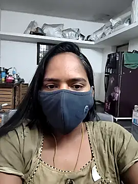 Snapshot of Tamil_Sangeetha chatting on 04.17.26 Tamil Sangeetha online show from 04.17.26