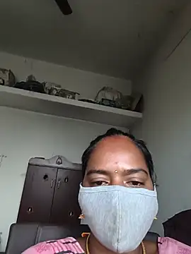 Snapshot of Tamil_Sangeetha chatting on 07.12.26 Tamil Sangeetha online show from 07.12.26