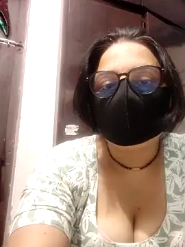 Snapshot of purvi46 chatting on 04.10.26 purvi46 online show from 04.10.26