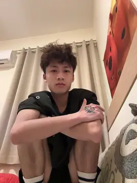 Snapshot of sexyboy-3525 chatting on 04.10.26 sexyboy-3525 online show from 04.10.26