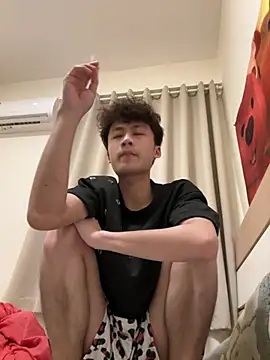 Snapshot of sexyboy-3525 chatting on 04.15.26 sexyboy-3525 online show from 04.15.26