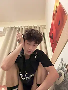 Snapshot of sexyboy-3525 chatting on 05.14.26 sexyboy-3525 online show from 05.14.26