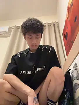 Snapshot of sexyboy-3525 chatting on 05.16.26 sexyboy-3525 online show from 05.16.26