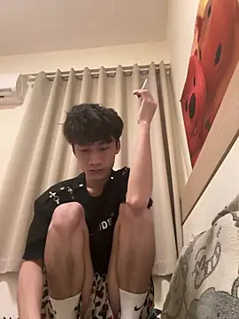 Snapshot of sexyboy-3525 chatting on 06.27.26 sexyboy-3525 online show from 06.27.26