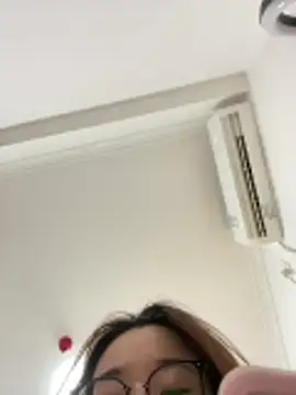 Snapshot of meimeibuguai chatting on 04.19.26 meimeibuguai online show from 04.19.26