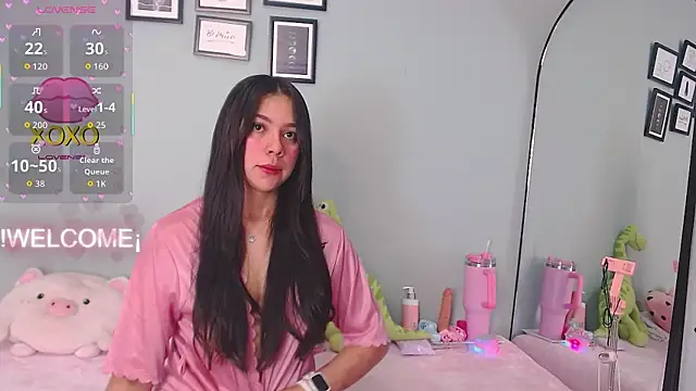 Snapshot of MissDulceRose chatting on 04.16.26 MissDulceRose online show from 04.16.26
