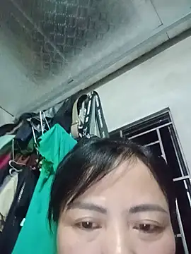 Snapshot of -Hami- chatting on 05.20.26 -Hami- online show from 05.20.26