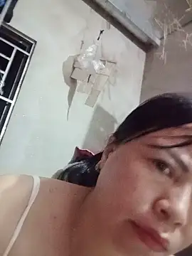 Snapshot of -Hami- chatting on 05.28.26 -Hami- online show from 05.28.26