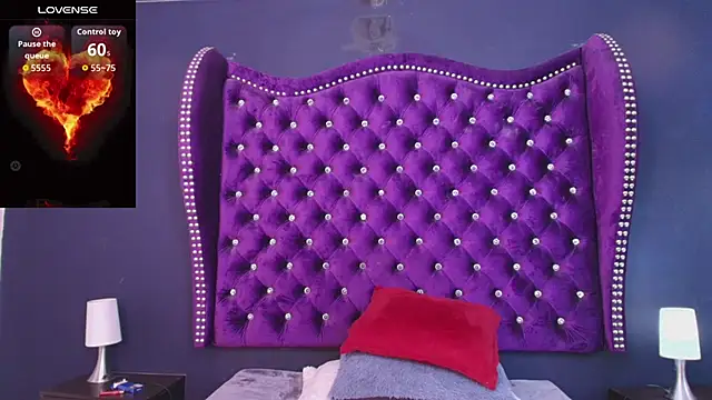 Snapshot of MistressNyx_ chatting on 04.22.26 MistressNyx online show from 04.22.26